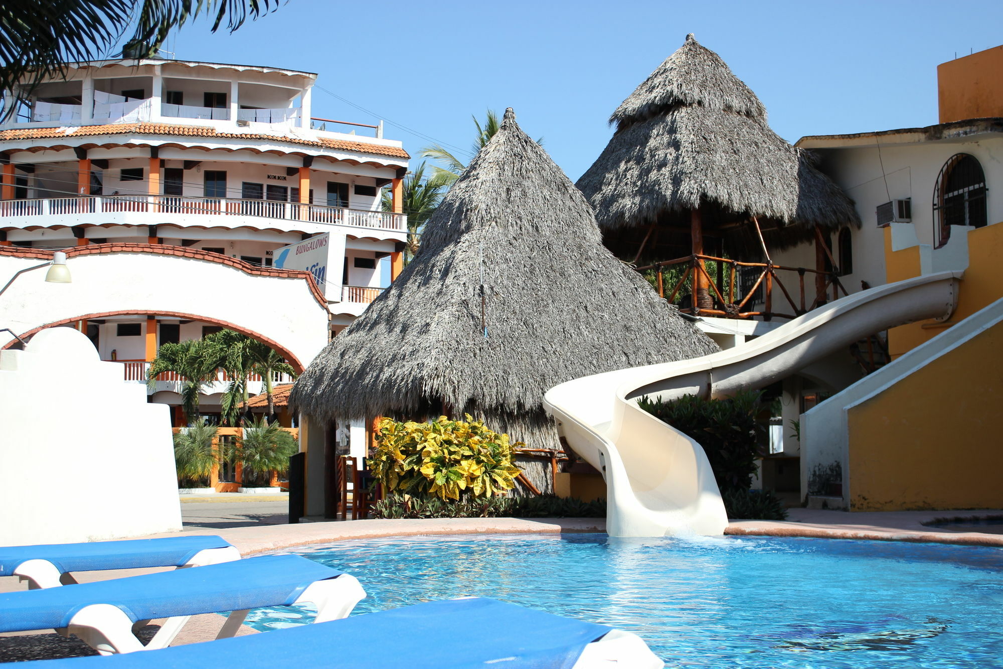 Bungalows El Delfin Rincón de Guayabitos Exteriér fotografie